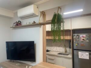 Prateleiras com fixação invisíveis e sustentação em Metalon